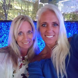 Meet your Posher, Whitney